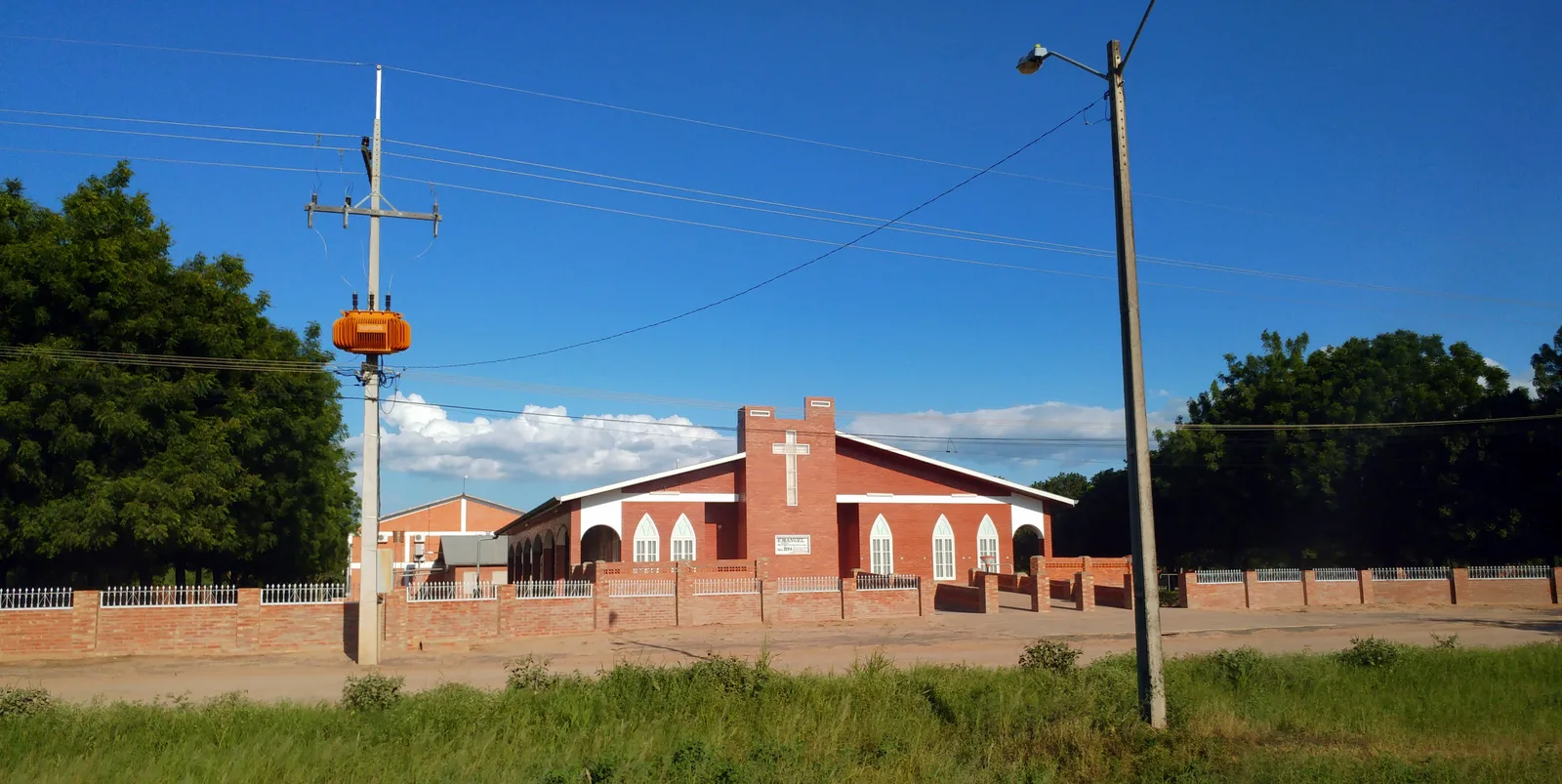 Mennonitenkirche in Loma Plata, dem Zentrum der Kolonie Menno im paraguayischen Chaco