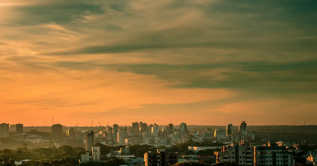 Skyline von Asunción, Paraguay, Ziel vieler Auswanderer und Residenzanträge